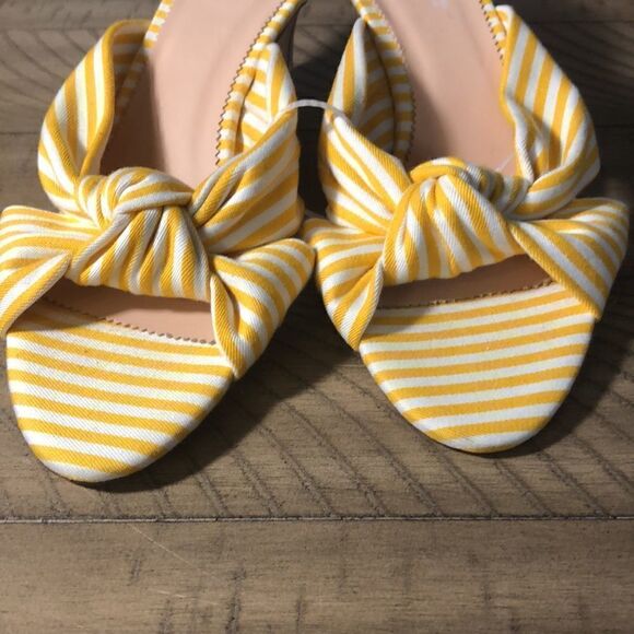 NWOT J Crew Classic Beach 🏖 Umbrella Striped Kitten Heels. 2” heel. Size 9. - Picture 5 of 11